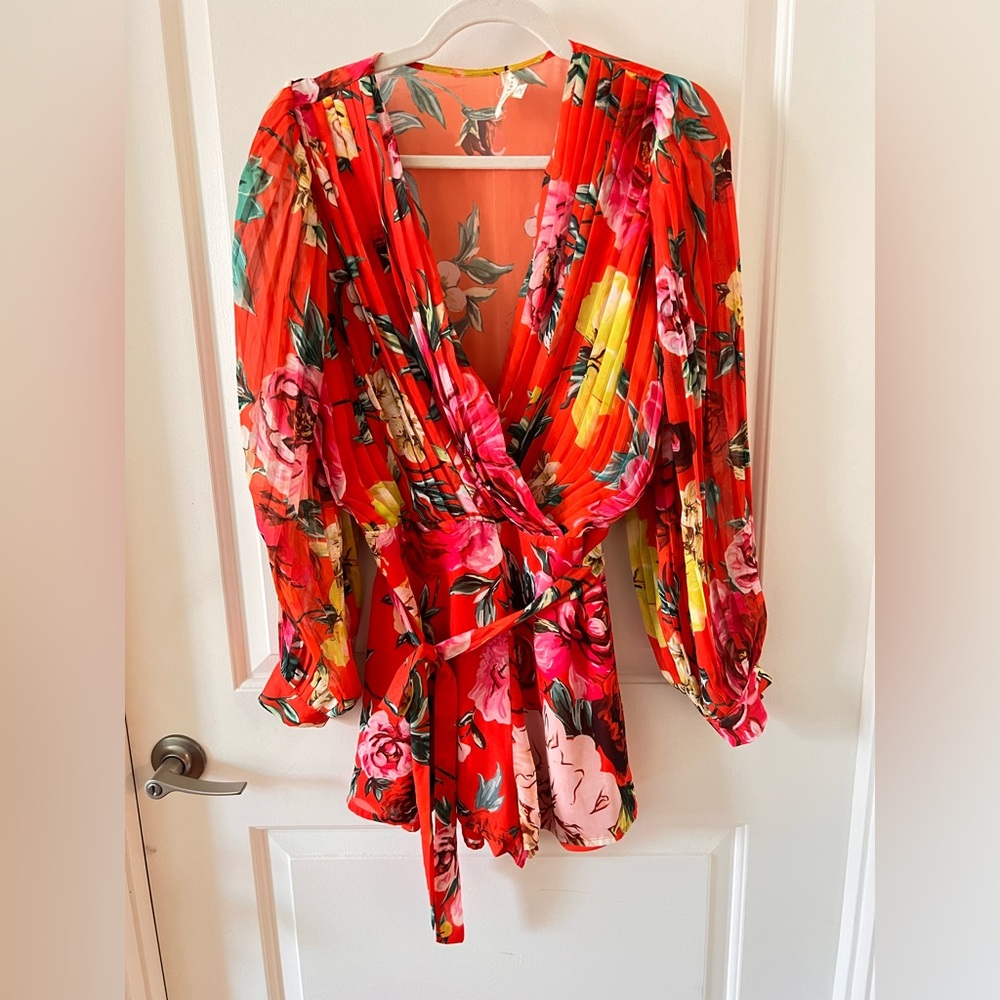 Floral print long sleeve romper, Size Large